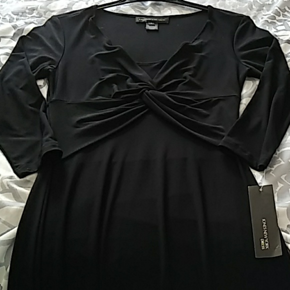 Dress - Picture 3 of 6